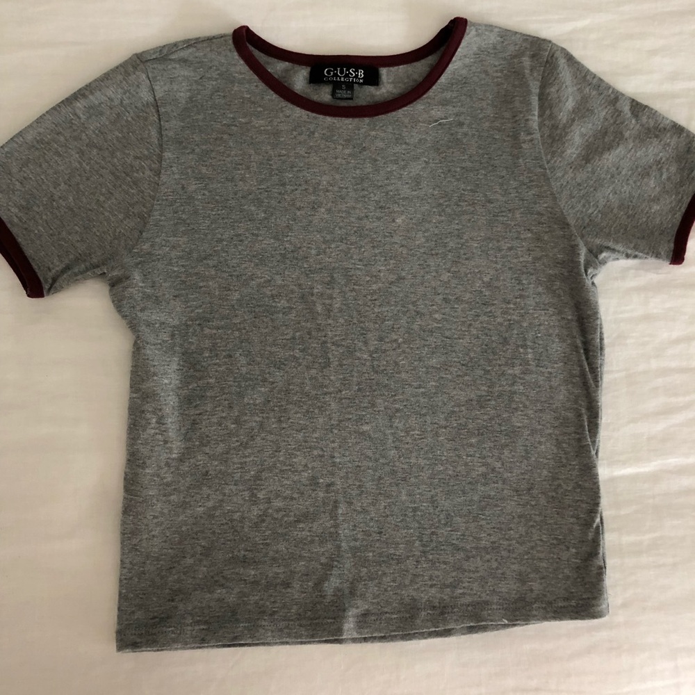Grey t-shirt